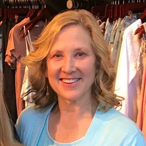 Meet your Posher, Monica